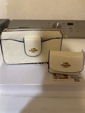 Coach White Mini Crossbody and Card Wallet Set with Gold Hardware